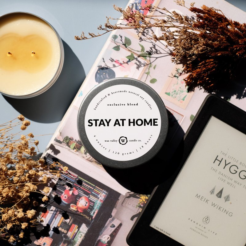 Soy Candle Stay at Home Blend Travel Tin - Geranium, Patchouli & Lavender - 蜡烛/烛台 - 其他材质 银色