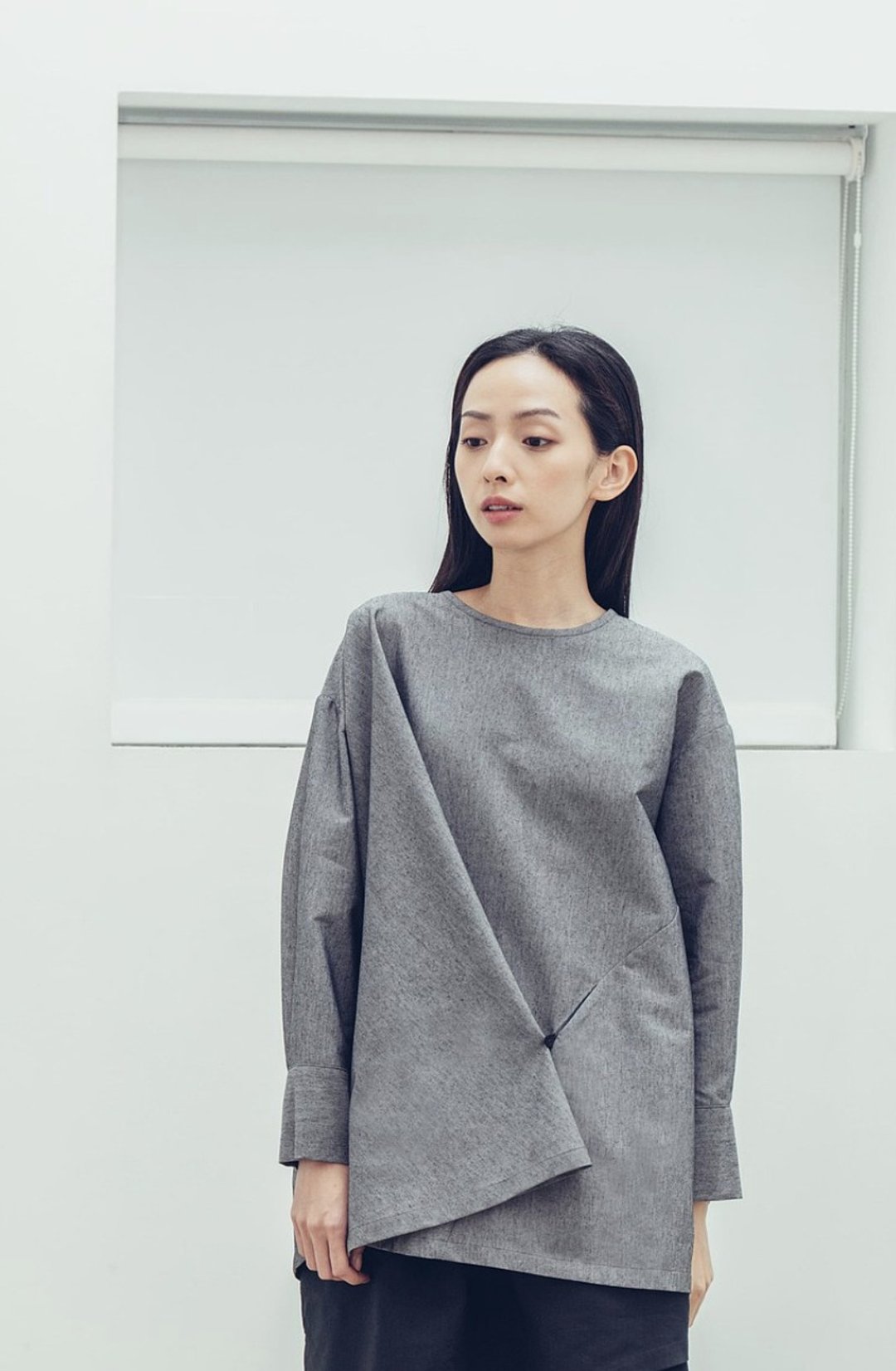 折衣 半开襟长袖上衣(黑/灰) Organic Cotton & Recycle - 女装上衣 - 棉 灰色