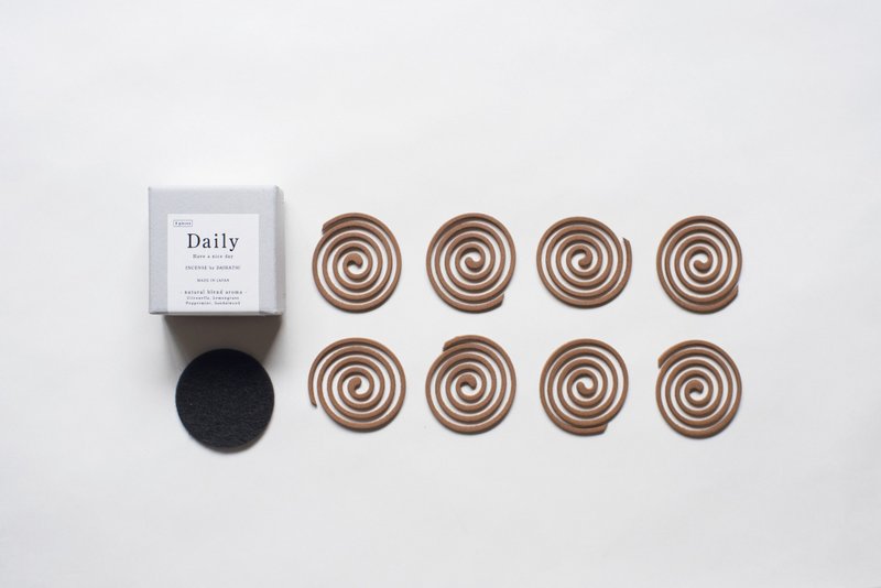 【Daily】INCENCE 螺旋线香 8 入 - 香薰/精油/线香 - 浓缩/萃取物 卡其色