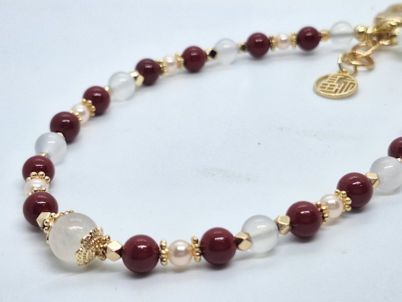 朱砂白玛瑙包包手机链 - 钥匙链/钥匙包 - 水晶 