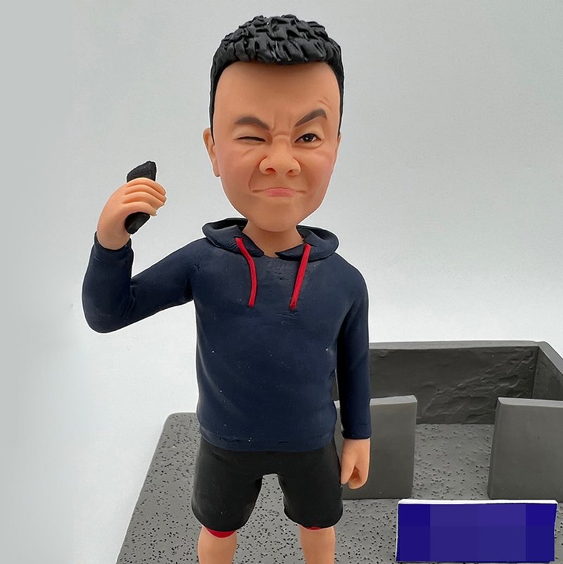 职场送礼必备 — 软陶公仔名片架 Card stand - 名片架/名片座 - 陶 多色