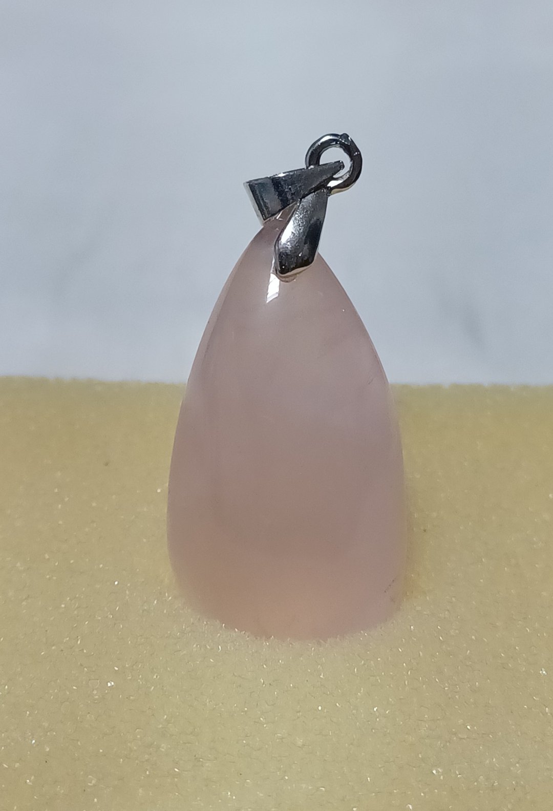 粉晶吊咀复古款式。 - 项链 - 半宝石 
