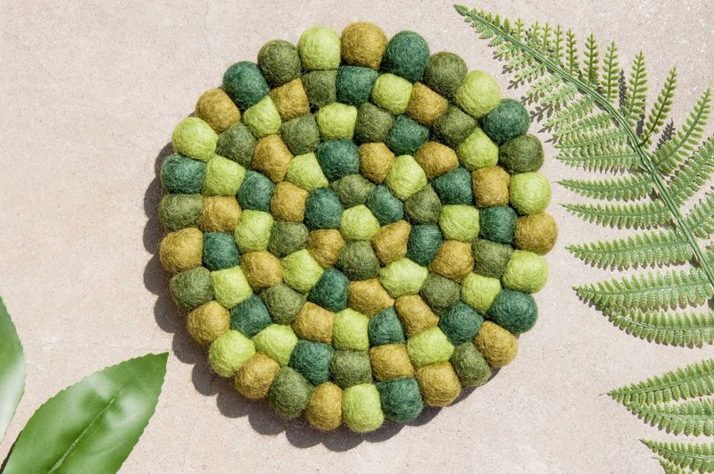 羊毛毡 彩虹 隔热垫 锅垫 羊毛毡锅垫 - 马卡龙缤纷蛋糕 绿地锅垫 - 餐垫/桌巾 - 羊毛 绿色