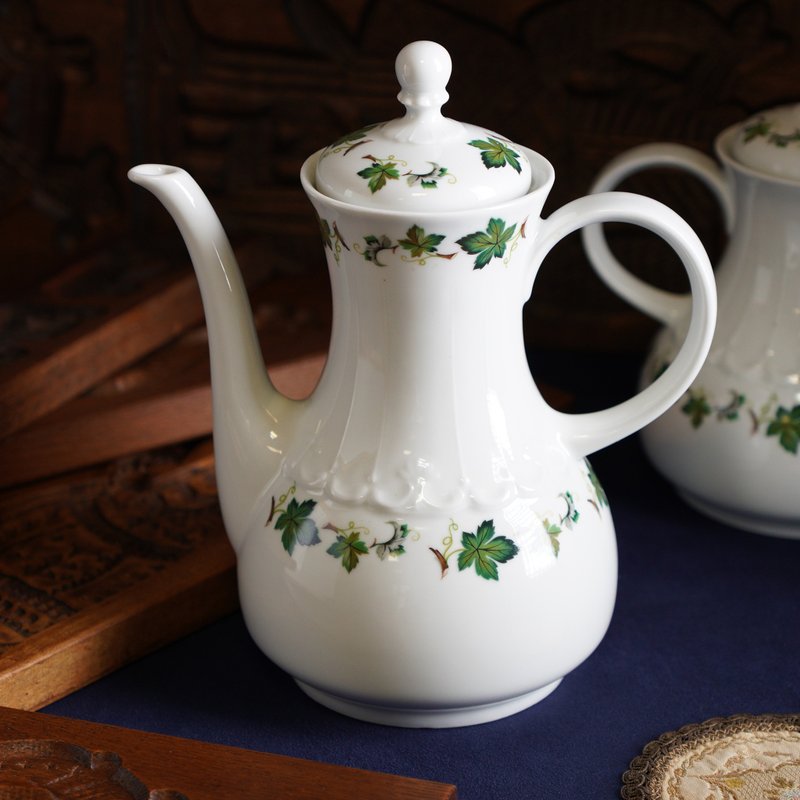 德国Bareuther'葡萄藤'浮雕咖啡壶/茶壶/老件 - 咖啡壶/周边 - 瓷 绿色