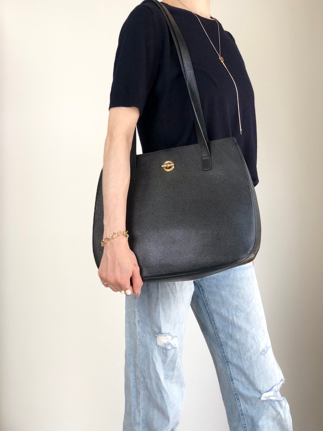 【日本直送 名牌中古包】CELINE 赛琳 手提包 黑色 锁头 皮革 托特包 vintage 古董 vaw4nd - 手提包/手提袋 - 真皮 黑色