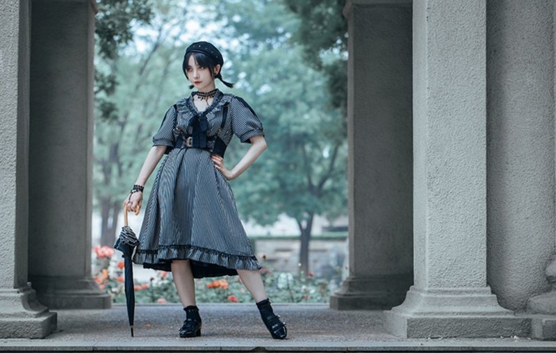 蒸汽朋克 哥特风复古  条纹泡泡袖A型寬鬆版娃娃裙op - 女装西装外套/风衣 - 其他材质 灰色