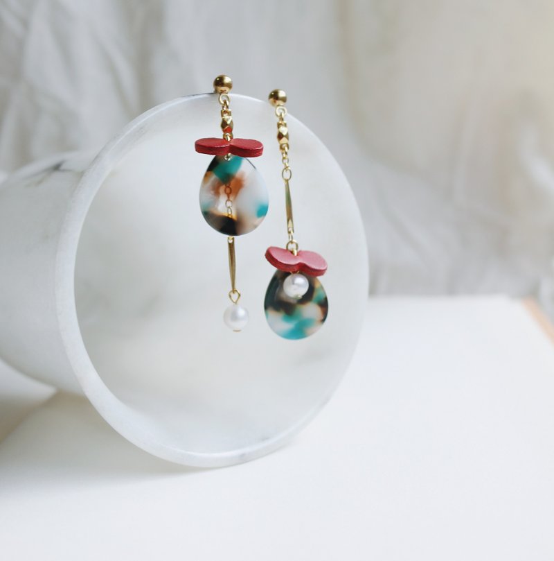 Page耳环 耳针耳夹 - 耳环/耳夹 - 真皮 蓝色