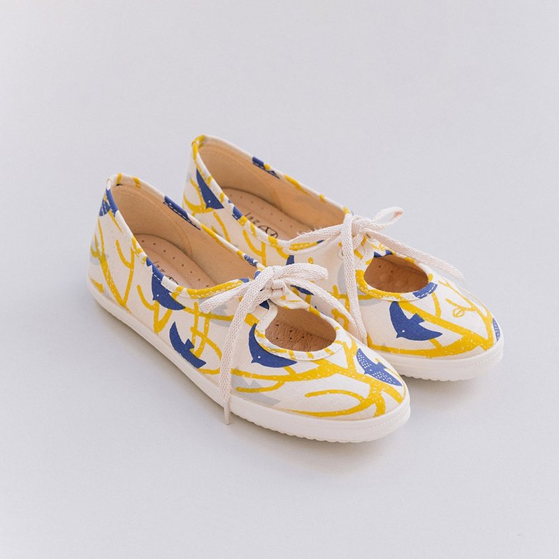 高脚背不担心【春柿日】飞鸟玉子 日本布 宽楦 可爱 海鸥 - 女款休闲鞋 - 棉．麻 白色