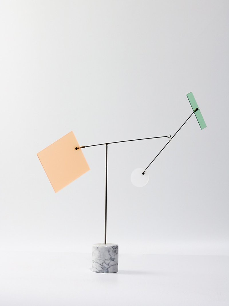 摆件轻奢高档创意客厅卧室样板房玄关办公室桌面动态平衡家居饰品 - 摆饰 - 压克力 多色