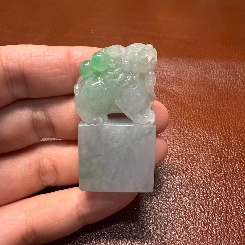 瀚玉珠宝 灵珠守印 瑞兽翡翠印章     印章之上 瑞兽昂首 - 其他 - 玉石 