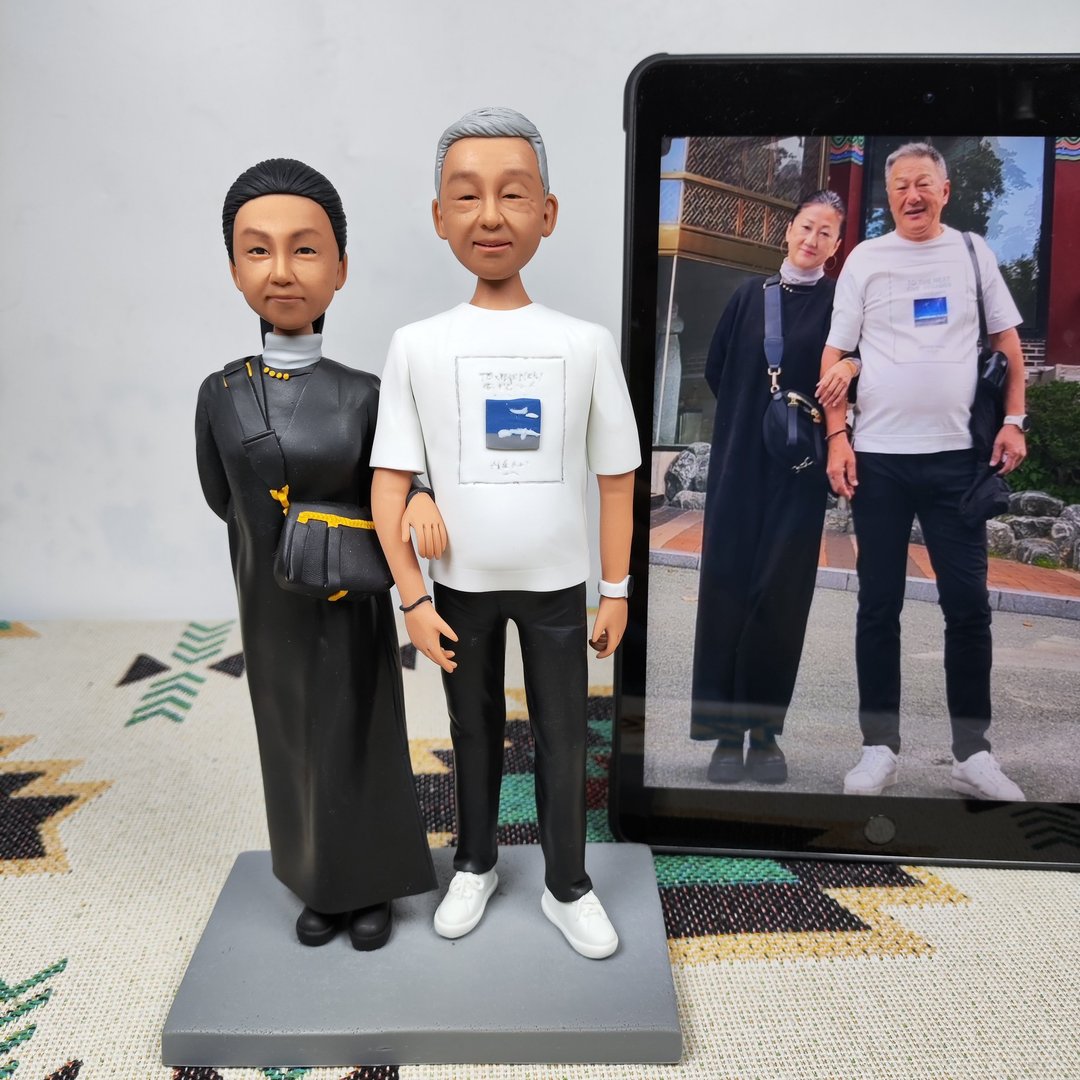 客制化人物公仔 结婚 周年纪念 礼物 订制 3D人偶 人像画 似颜绘 - 玩偶/公仔 - 粘土 多色