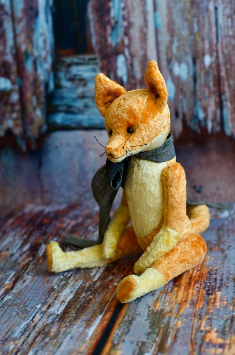 Handmade Teddy Fox created with orange vintage plush - 玩偶/公仔 - 其他材质 橘色