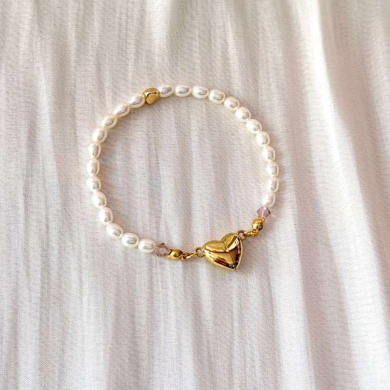 金色心形磁吸扣珍珠手链 - 手链/手环 - 珍珠 