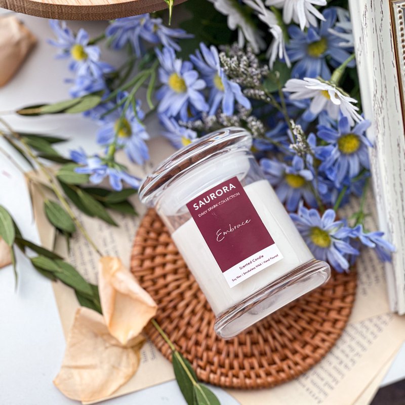 拥抱 EMBRACE 香氛大豆蜡烛 - 蜡烛/烛台 - 蜡 白色