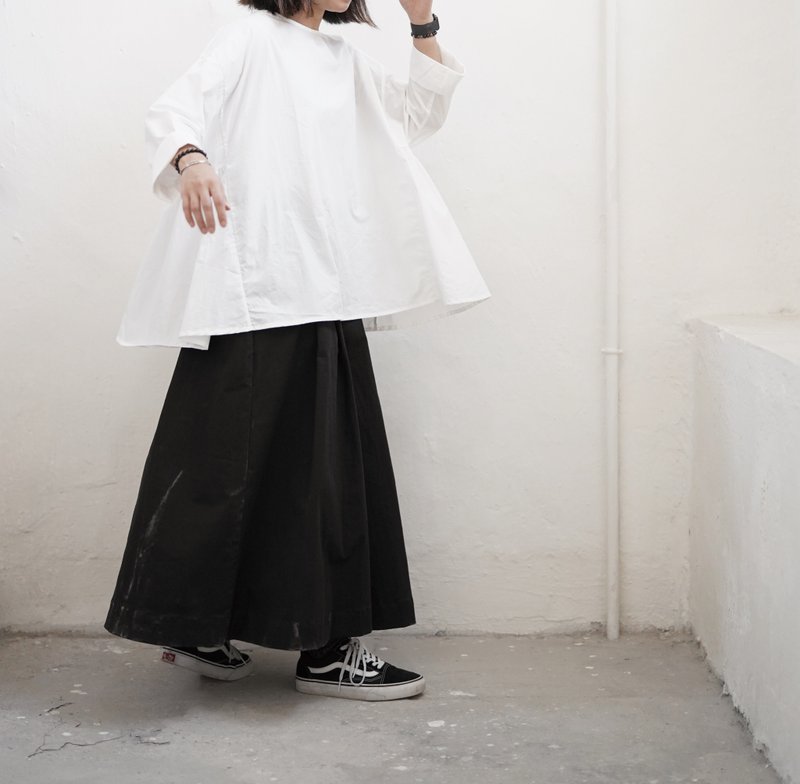 侧打折伞上衣-白色 - 女装上衣 - 棉．麻 白色