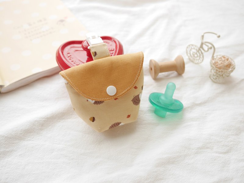 立体奶嘴收纳袋 奶嘴收纳袋 可爱刺猬款 - 奶瓶/奶嘴 - 棉．麻 橘色