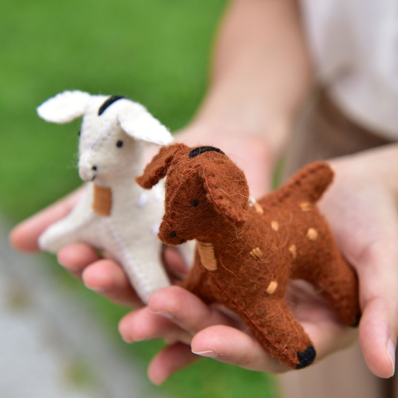 【吉尔吉斯】点点羊钥匙圈 (共2色) - 吊饰 - 羊毛 多色