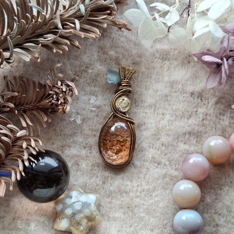 【山眠】小世界之三 幽灵水晶坠饰 - 项链 - 水晶 橘色