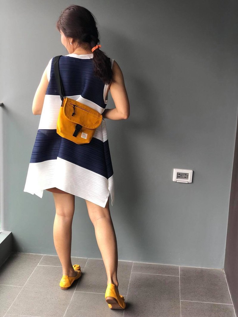 New Mustard Basic Messenger Canvas Bag / everyday bag / travel /weekend - 侧背包/斜挎包 - 棉．麻 黄色
