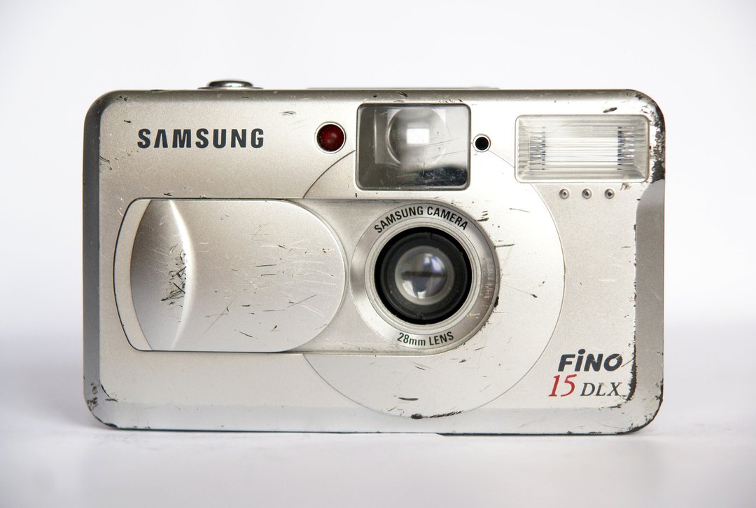 Samsung FINO 15 DLX 傻瓜底片相机 35mm 功能正常 - 相机 - 塑料 银色
