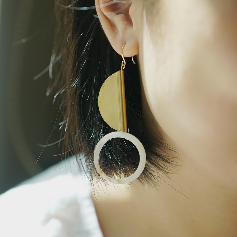 贝殻几何黄铜耳环 - 耳环/耳夹 - 其他材质 