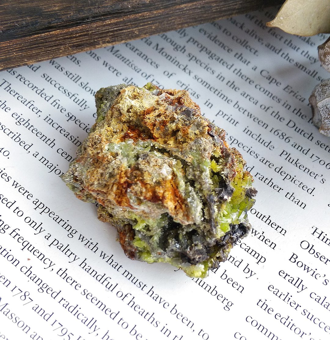 Pyromorphite 广西产地 磷氯铅矿 天然矿石 原矿 - 摆饰 - 其他材质 