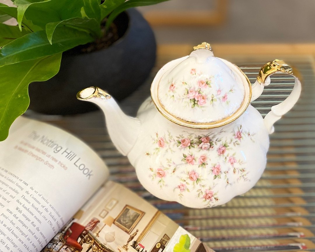 英国名牌Paragon骨瓷古董手绘描金玫瑰下午茶壶一件 - 茶具/茶杯 - 瓷 