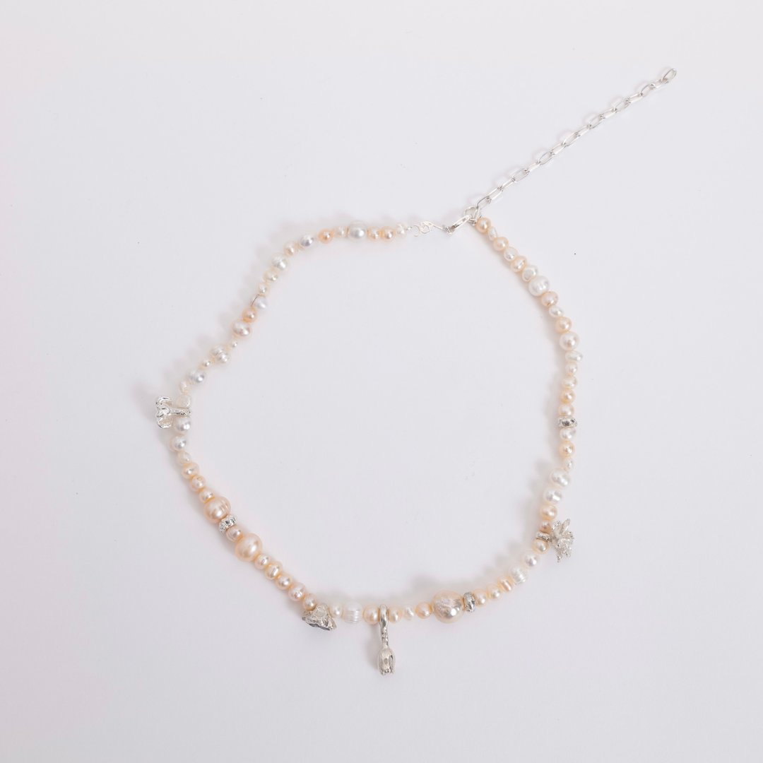 Spring wreath pearl necklace m /春日花圈珍珠项链 m - 项链 - 纯银 