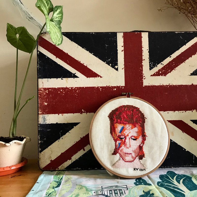 David Bowie embroidered art 大卫鲍伊手工刺绣艺术挂画摆饰 - 摆饰 - 绣线 