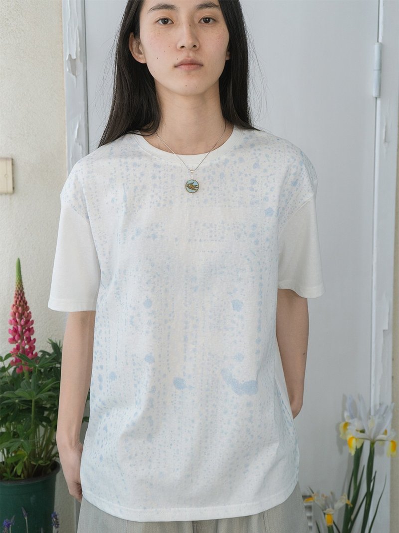 舒适柔软雪花棉大画幅雨滴印花百搭圆领休闲宽松T恤 - 女装 T 恤 - 棉．麻 白色