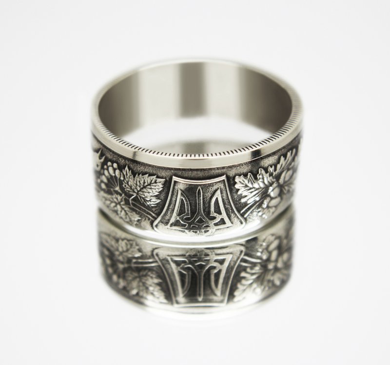Ukraine Coin Ring 2 hryvnia 2014-2016 Ukrainian Jewelry Ukrainian Necklace - 戒指 - 其他金属 
