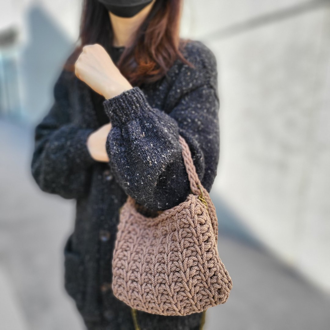 Tofu hobo bag  豆腐流浪包 / 手工钩针编织包 - 手提包/手提袋 - 棉 