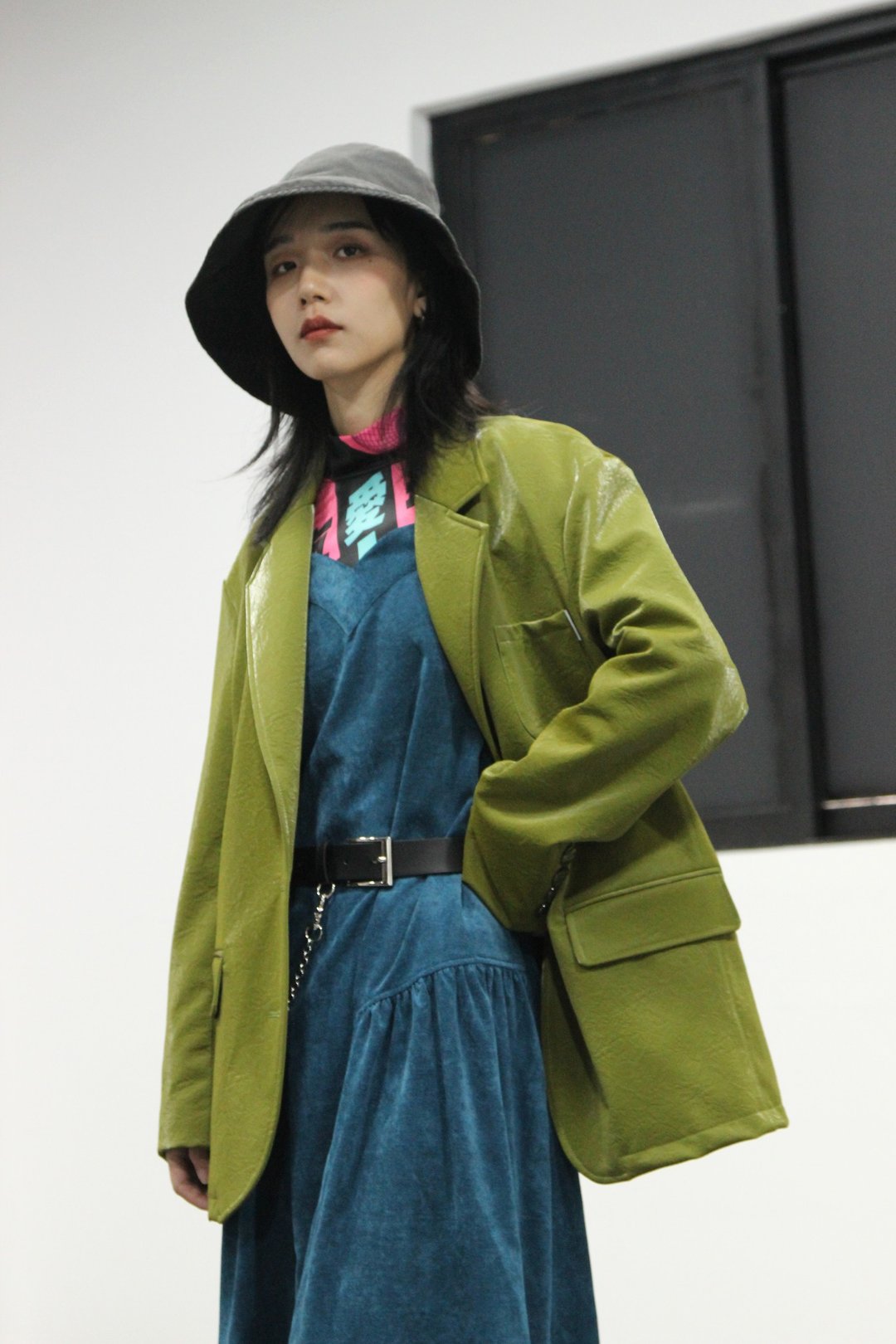 苔藓绿褶皱肌理高品质pu皮宽松西服外套 秋冬 - 女装休闲/机能外套 - 人造皮革 绿色
