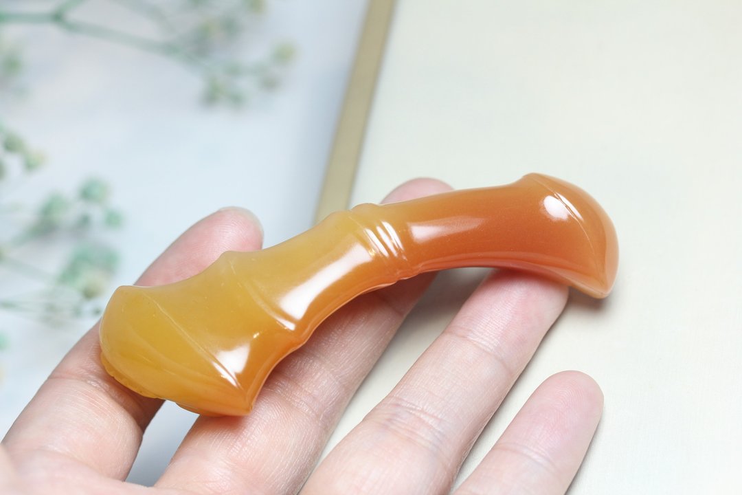 【节节高升】天然黄龙玉 竹节设计雕刻 手玩件 手把件 - 项链 - 玉石 红色