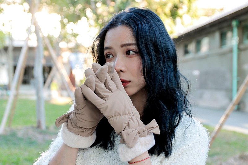 unni蝴蝶飞舞手套(防风.微防水.触屏)保暖 御寒 刷毛 滑雪 gloves - 手套 - 聚酯纤维 紫色