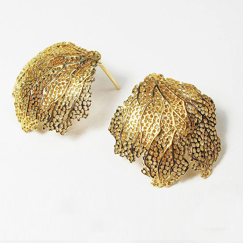 【雙11折扣】Silver earrings , Coral Earrings , stud  Earrings - 耳环/耳夹 - 纯银 