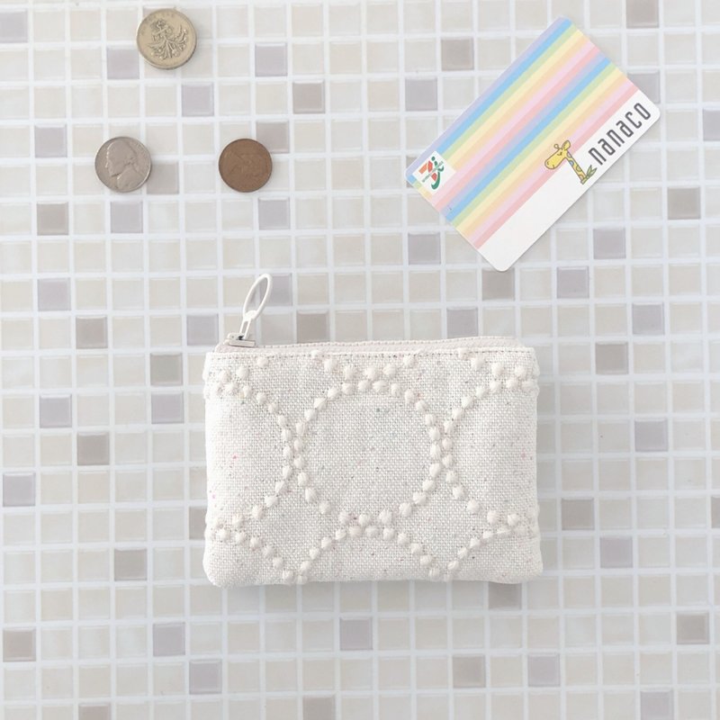 mina perhonen tambourine 迷你收纳包 手工制作 圆形图案 SDGs - 化妆包/杂物包 - 其他材质 白色