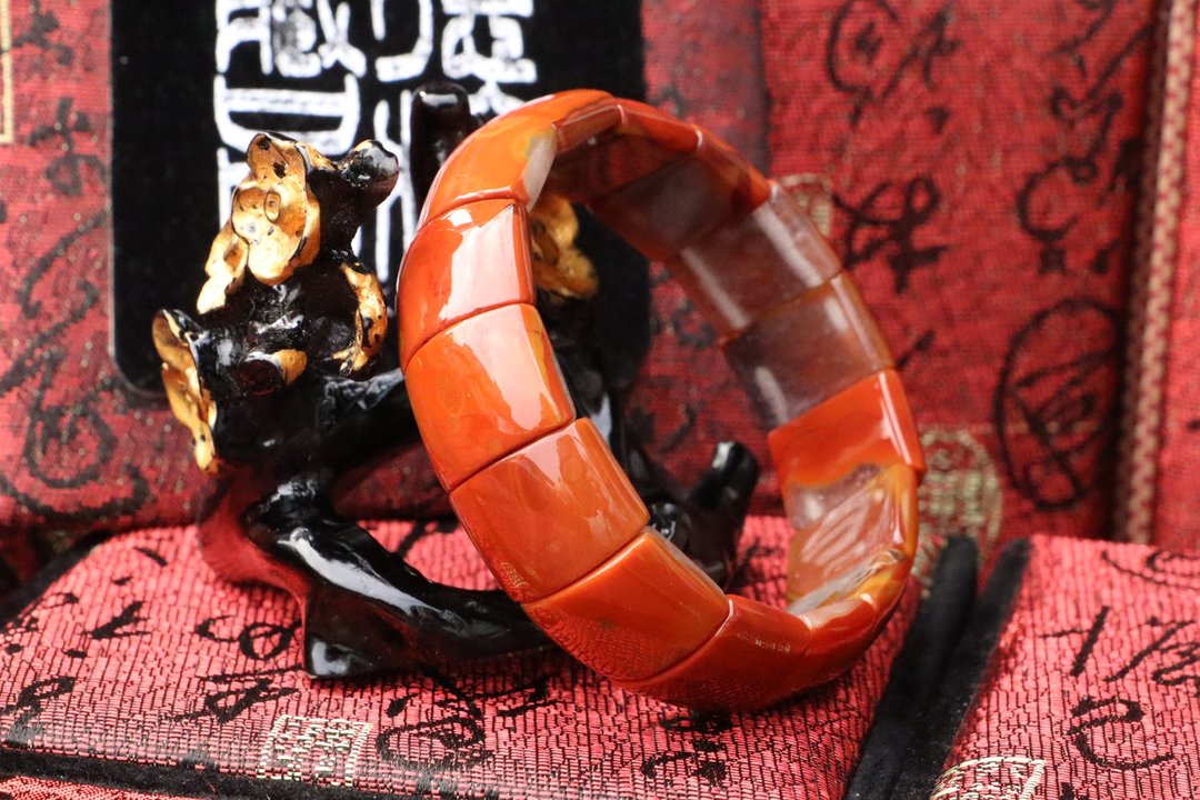 原矿战国红玛瑙手排 厚7.5mmx宽17.3mm 定制化串珠设计 手镯 矿石 - 手链/手环 - 玉石 