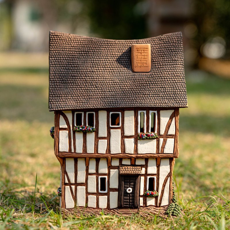 德国Bernkastel-Kues小屋 高21cm - 摆饰 - 陶 