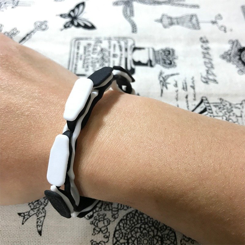 《戏手环》黑白款【硅胶材质】 - 手链/手环 - 硅胶 多色