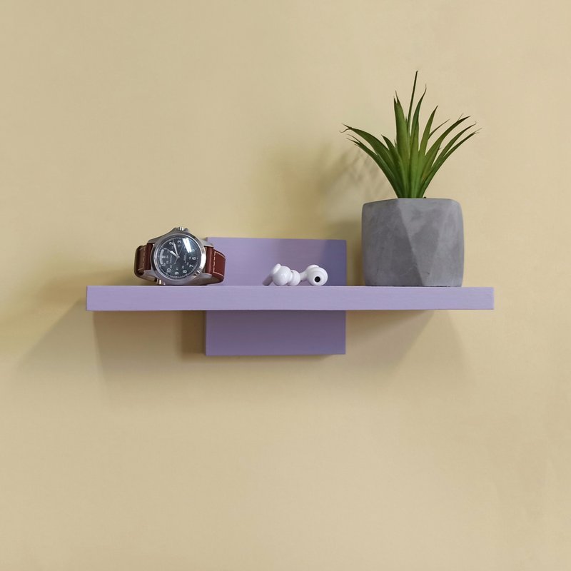 采用天然松木制成的浮动壁架 设计 流木 流木アート カモメ 潮騒 潮騒 收藏 摆饰 - 置物架/篮子 - 木头 紫色