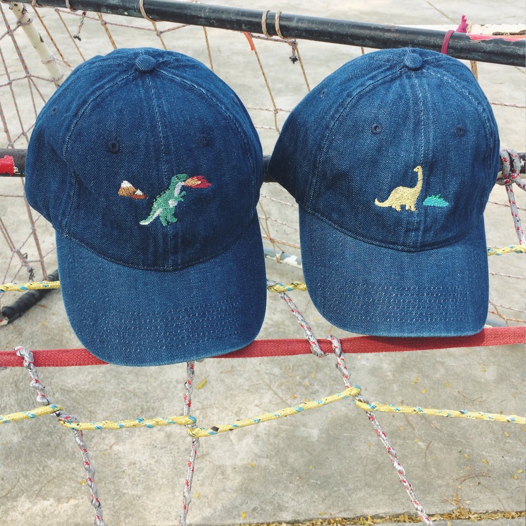 Dinosaurs ( T rex and Bronto ) Cap / Denim - 帽子 - 其他材质 蓝色