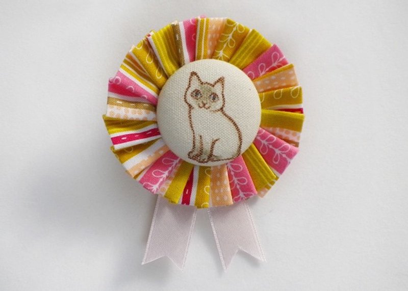 cotton rosette brooch "point cat" - 胸针 - 棉．麻 