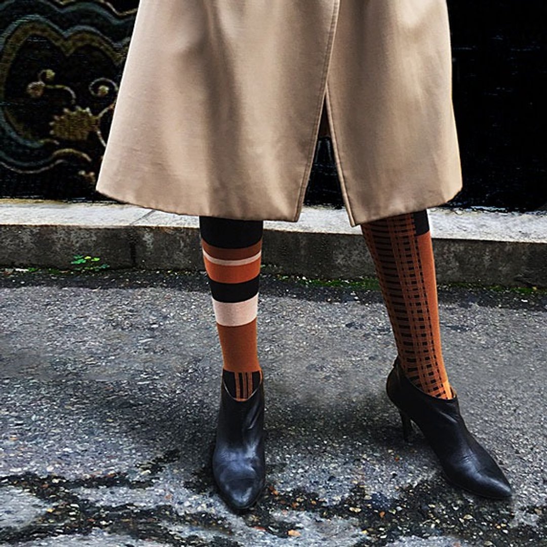 socks_pumpkin tartan / irregular / socks / stripes / tartan / check - 袜子 - 纸 咖啡色