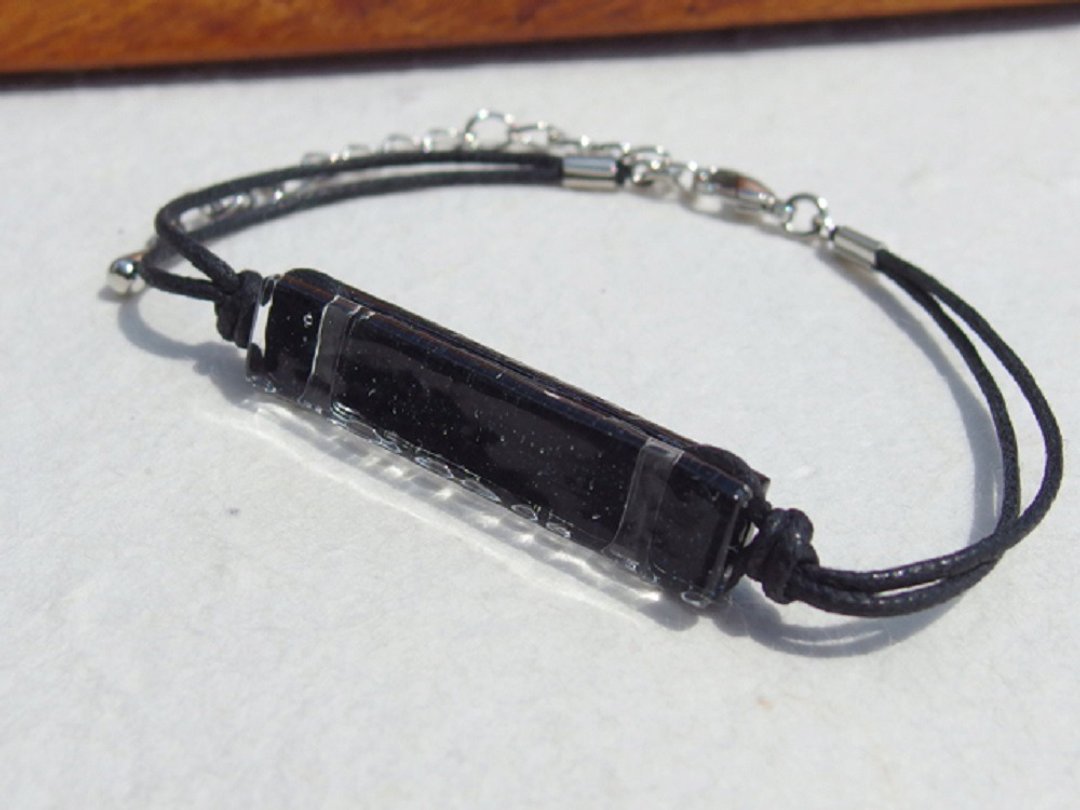 Space glass (Ginga [Large] [Corner]) Bracelet / Anklet [Choose the color of the string] [Choose the length and metal free] [Made to order] - 手链/手环 - 玻璃 黑色