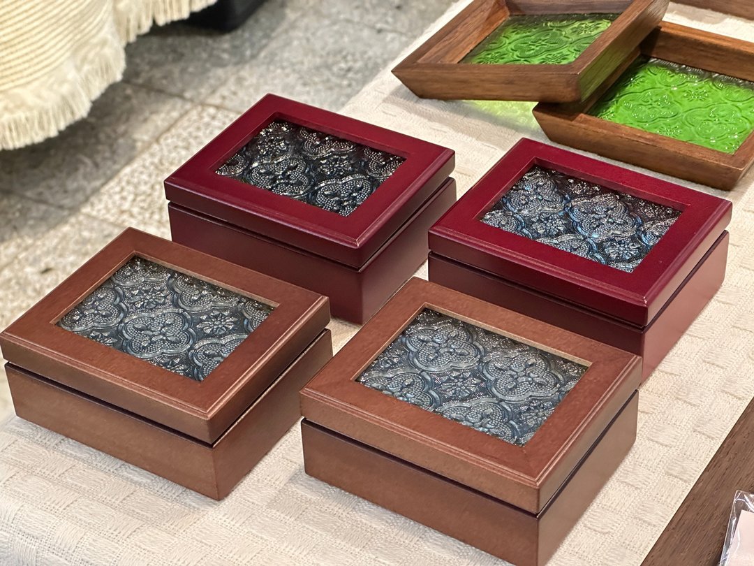 海棠花珠宝盒 酒红色 | 咖啡色 - 收纳用品 - 木头 咖啡色