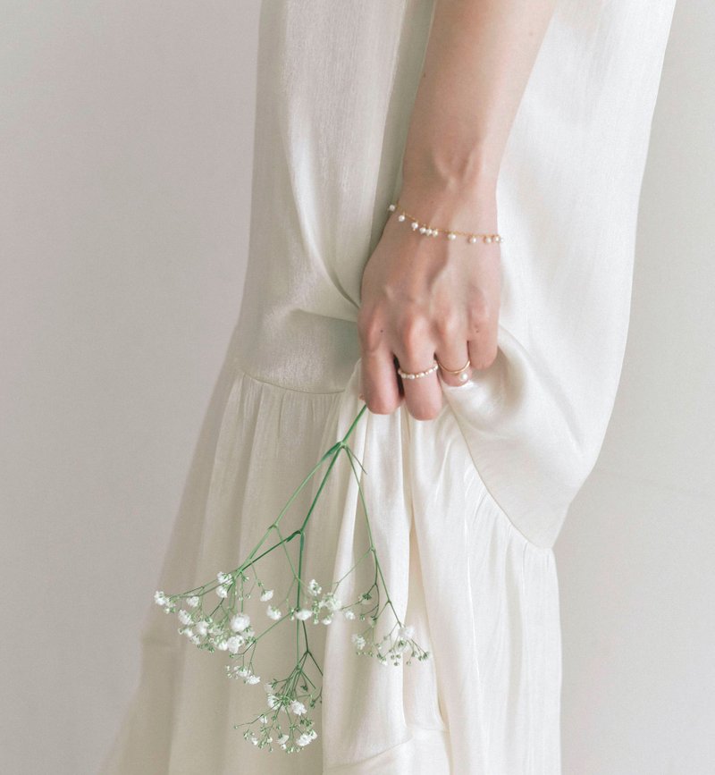 14KGF 随性排列淡水珍珠手链 - 手链/手环 - 珍珠 白色