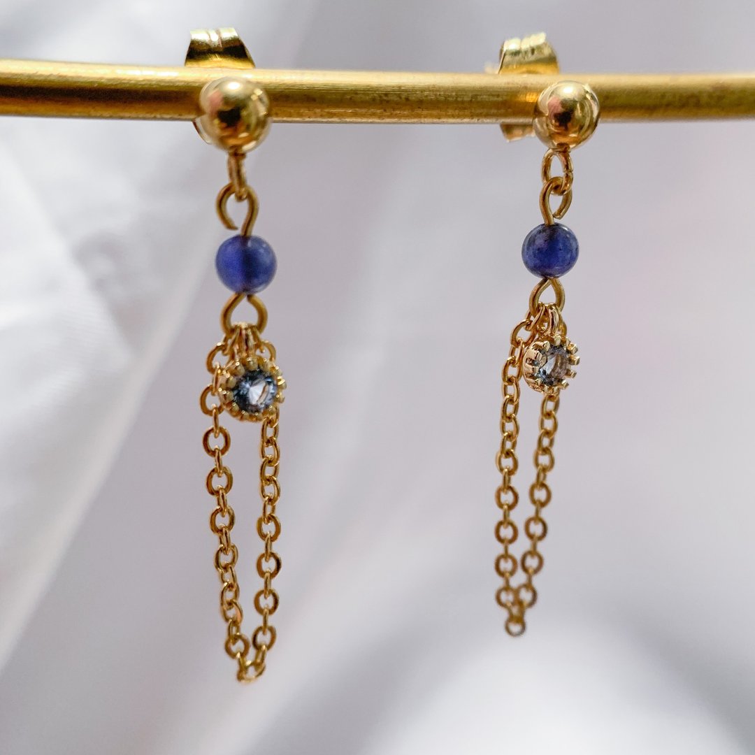 手制蓝纹石小圆珠配海蓝色锆石链条耳环 - Light Odeta Earrings - 耳环/耳夹 - 不锈钢 蓝色
