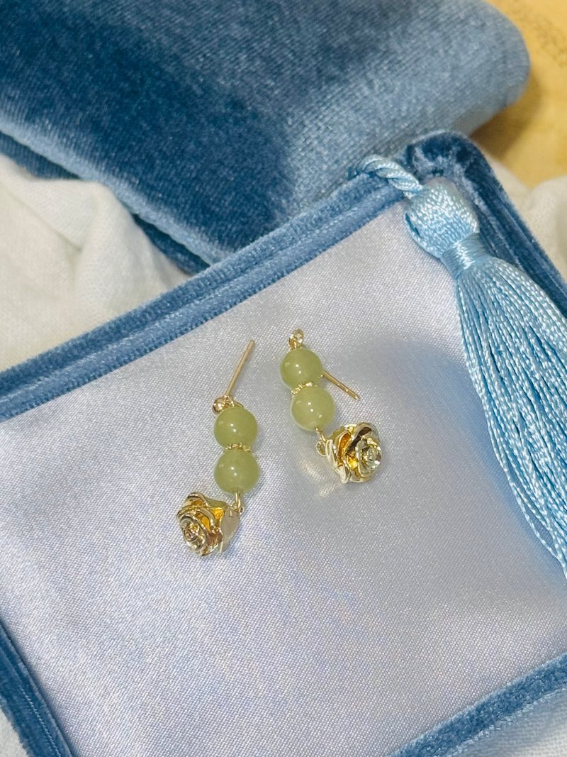 水晶系列 - 玫华玉影和田玉耳环 - 耳环/耳夹 - 玉石 金色