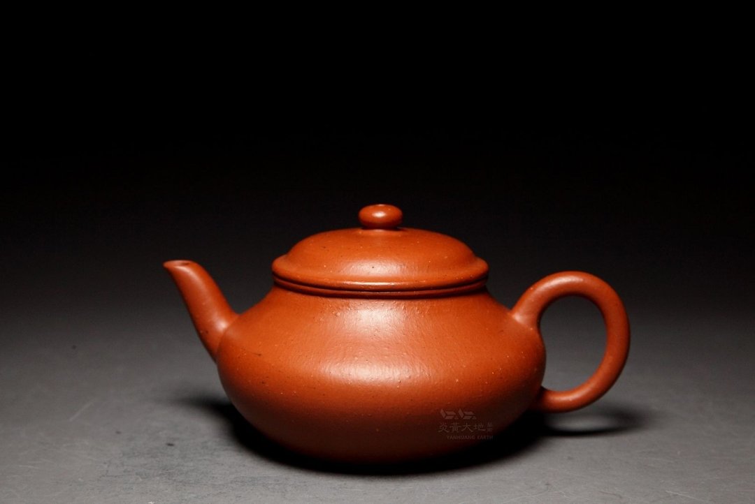【孟臣款朱泥25】龙山堂 古法纯手工 摹古系列 小煤窑老朱泥160c - 茶具/茶杯 - 陶 红色